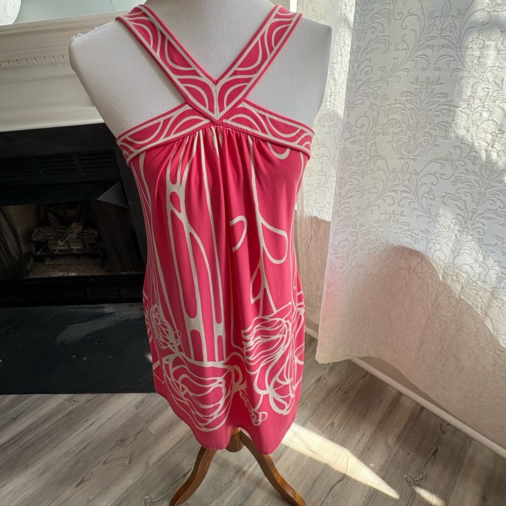 BCBGMaxAzria Pink and White Floral Chemise